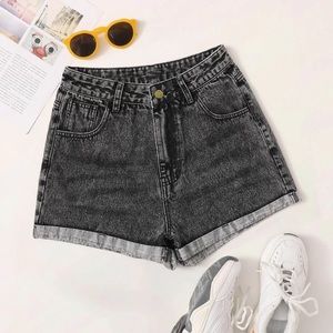 Vintage style denim shorts
